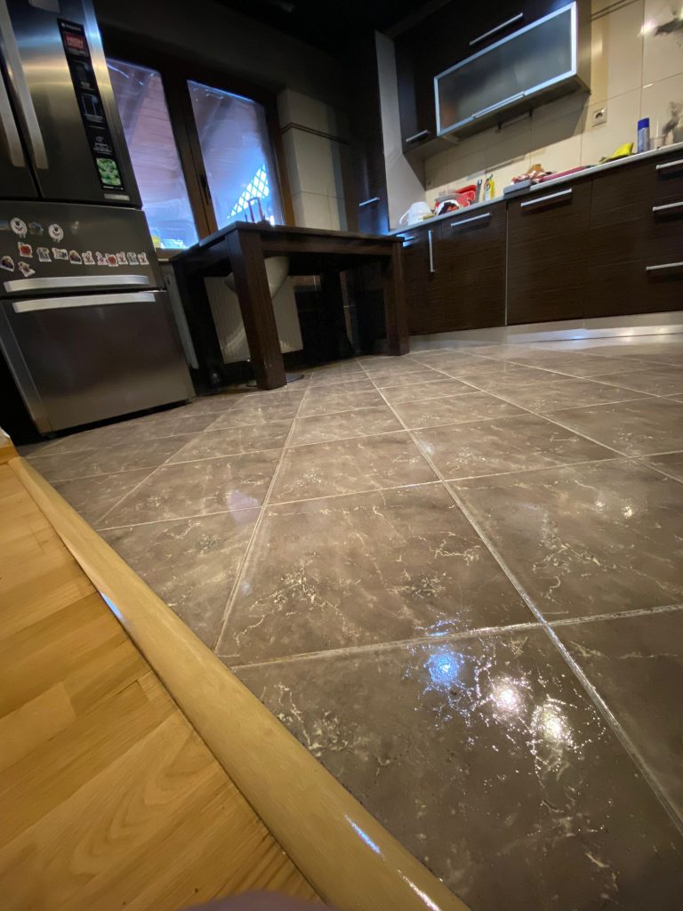 PHOTO-2025-12-07-17-38-50 7