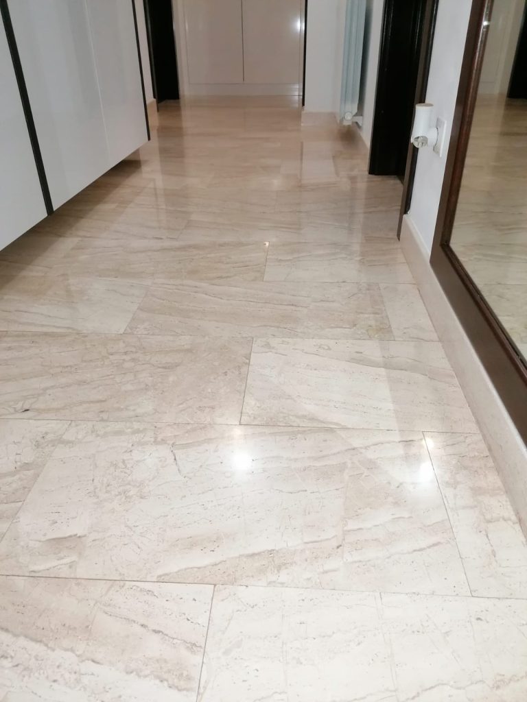 PHOTO-2025-12-07-17-38-51 4